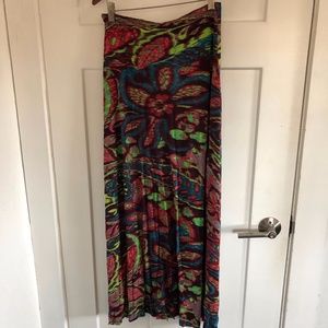 maxi skirt